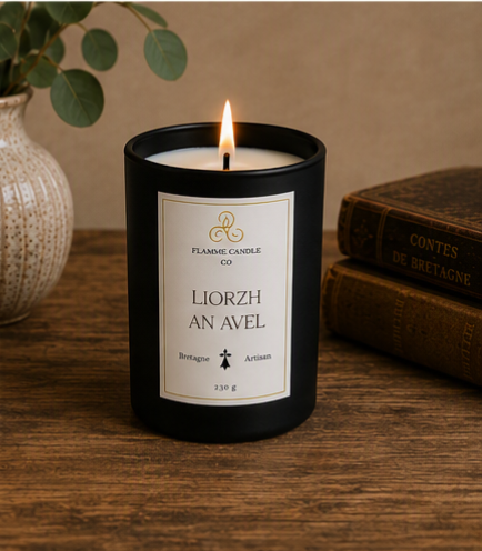 Liorzh an Avel – Fresh Citrus Coconut-Soy Candle