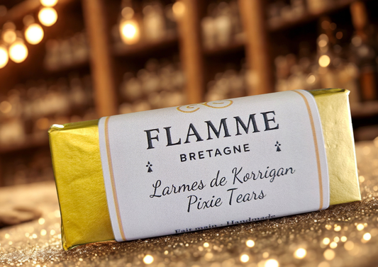 Pixie Tears / Larmes de Korigan – Wax Snap Bar — general candle; home fragrance, clean candle, minimal décor, bougie artisanale