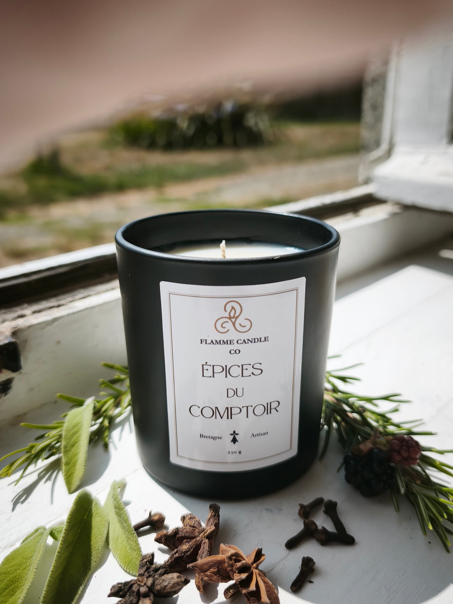 Épices de Comptoir – Bougie artisanale en noix de coco et soja, parfum boisé