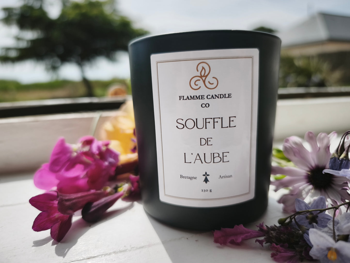 Breton Floral Bundle – Floral Candle & Wax Fondant
