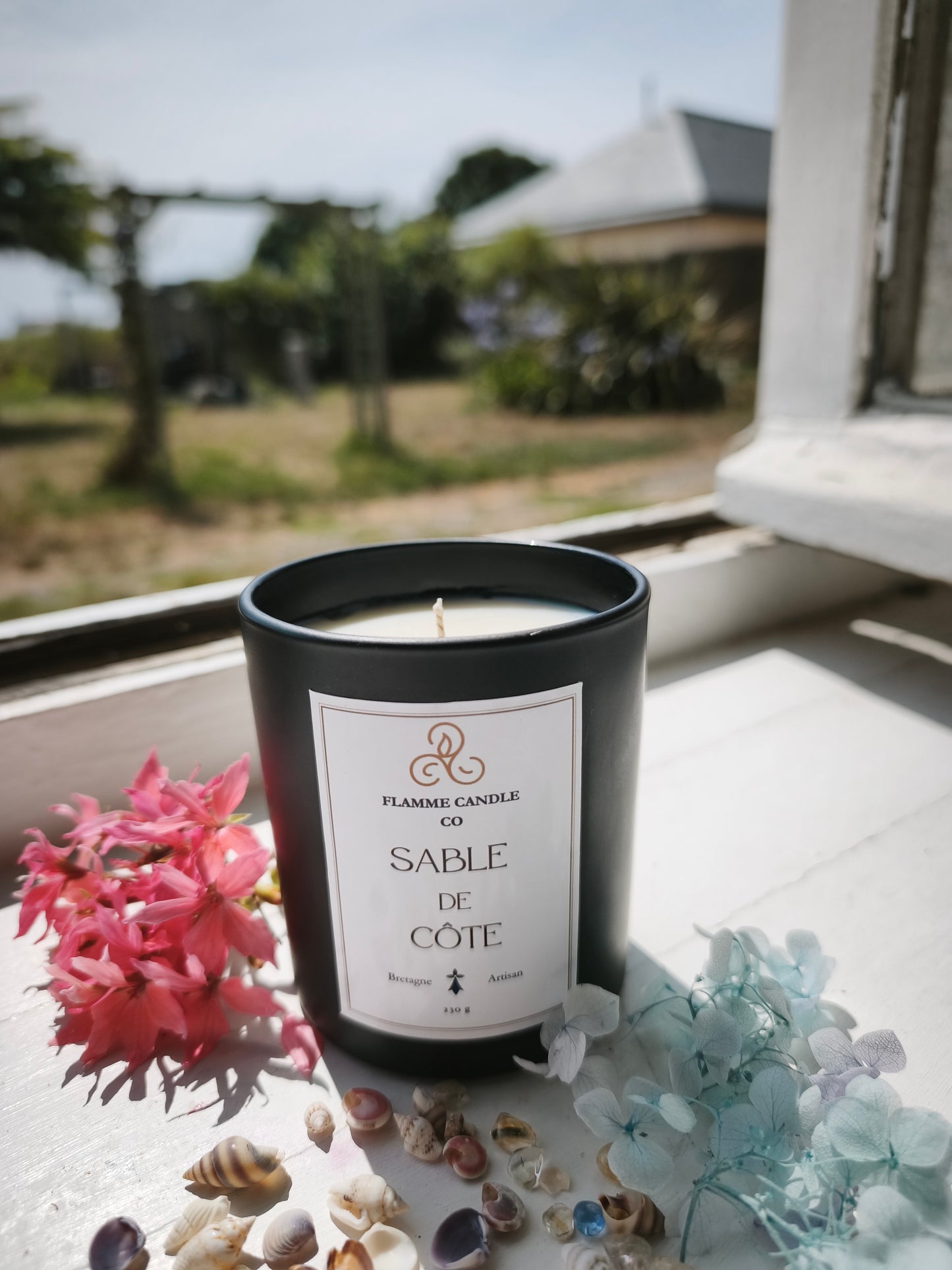 Sable de Côte – Amber & Vanilla Coconut Soy Candle, Handmade in Brittany