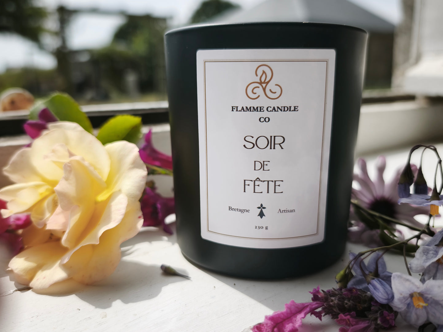 Breton Floral Bundle – Floral Candle & Wax Fondant