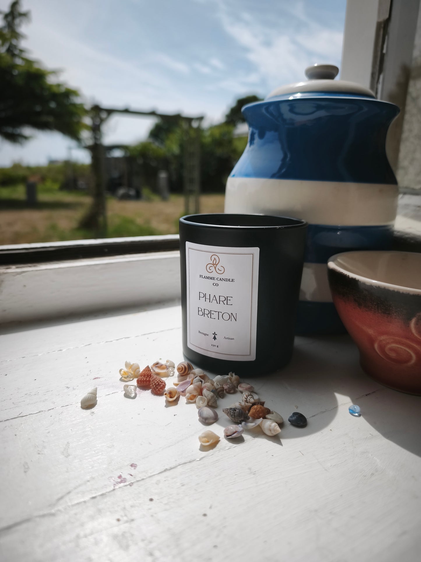 Phare Breton – Ozone & Driftwood Coconut Soy Candle, Handmade in Brittany