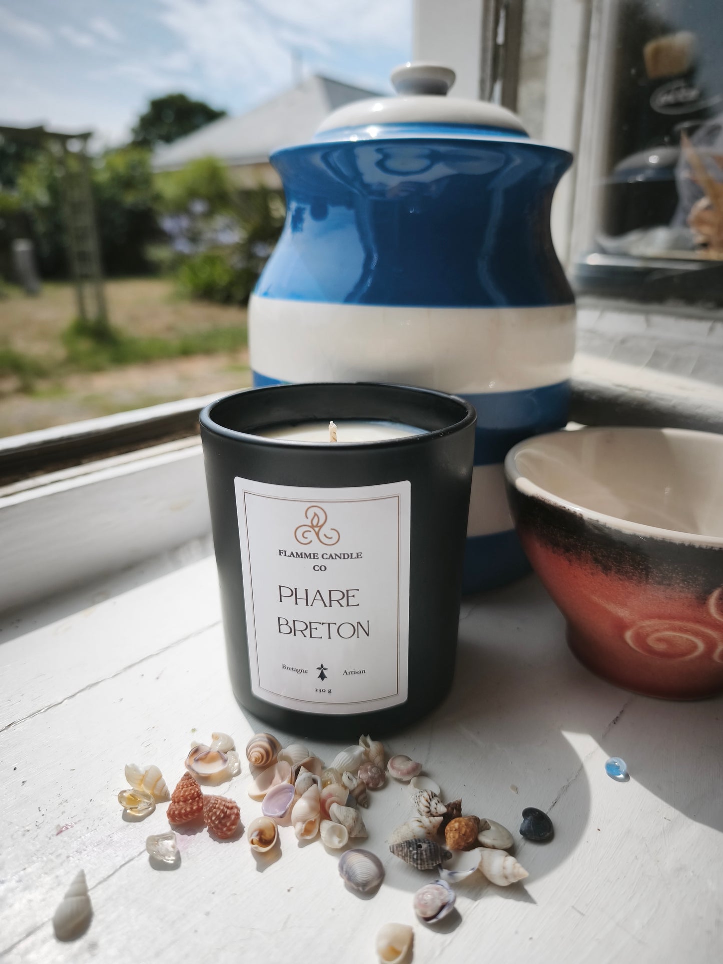 Phare Breton – Ozone & Driftwood Coconut Soy Candle, Handmade in Brittany