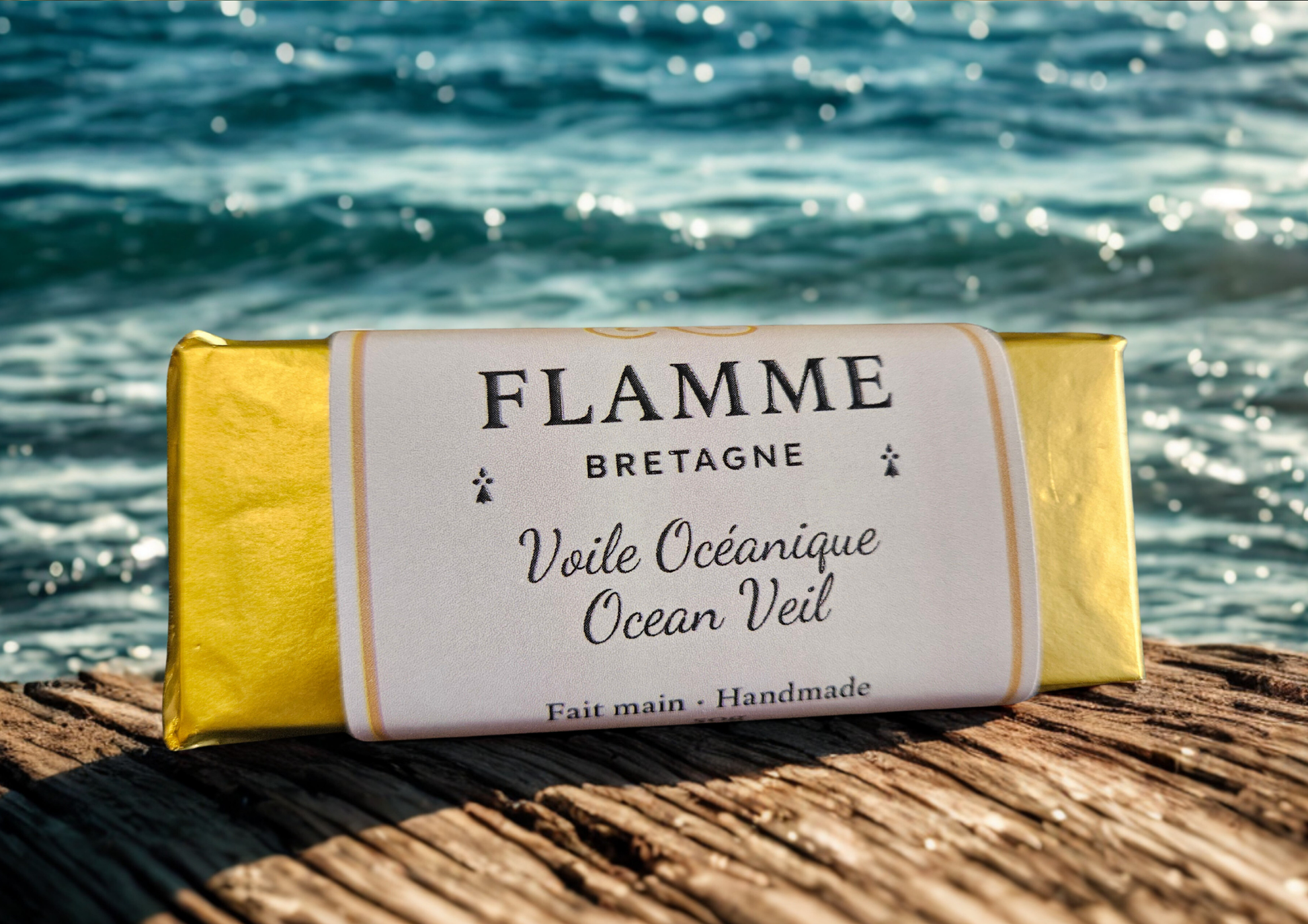 Ocean Veil / Voile Océanique – Wax Snap Bar — coastal candle; coastal candle, sea breeze, ocean air, driftwood, bougie marine, parfum océanique, brise de mer