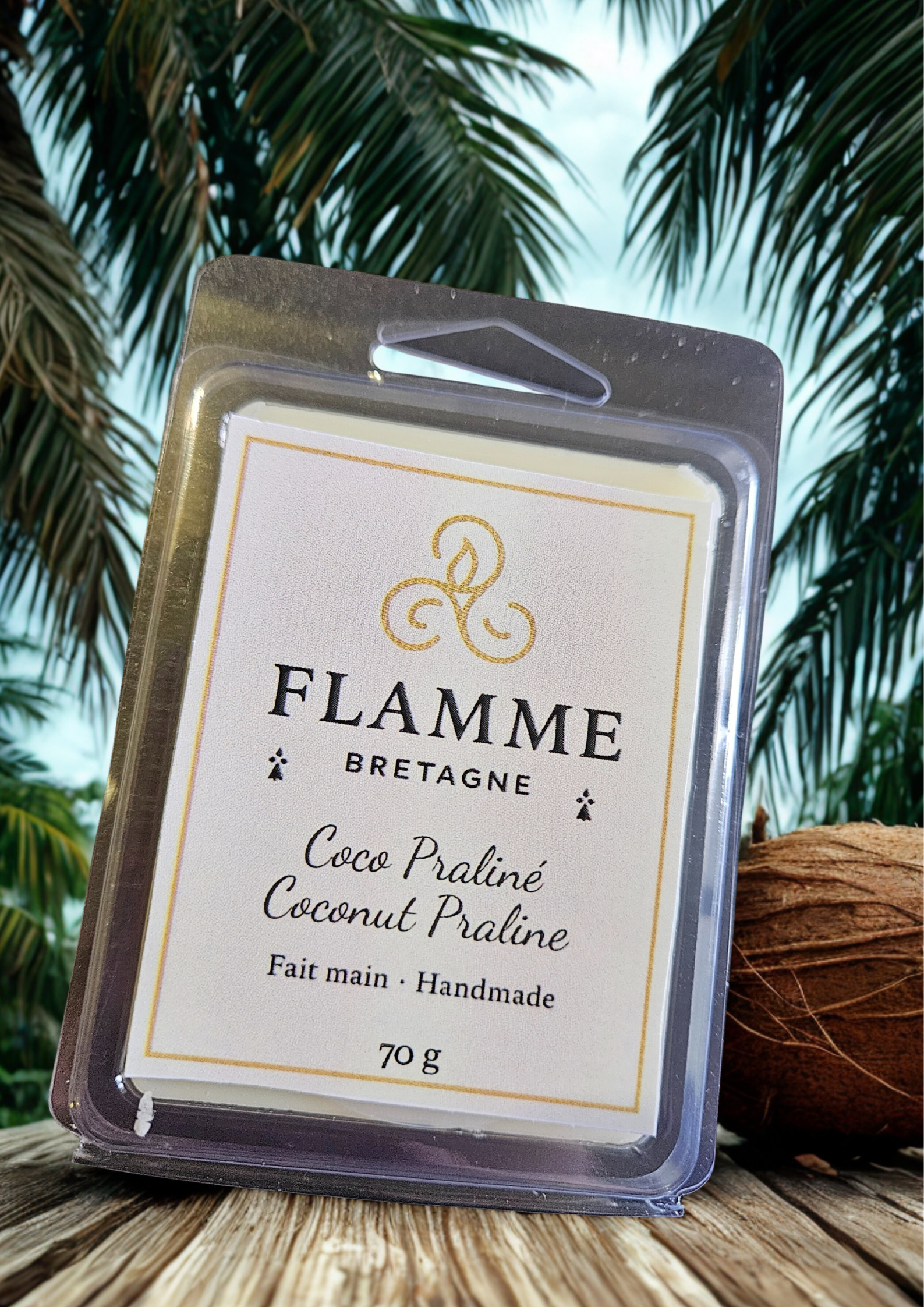 Coconut Praline / Coco Praliné – Clamshell Wax Melt — gourmand candle; gourmand candle, candy cane, vanilla, caramel, sweet candle, bougie gourmande, canne de bonbon, vanille