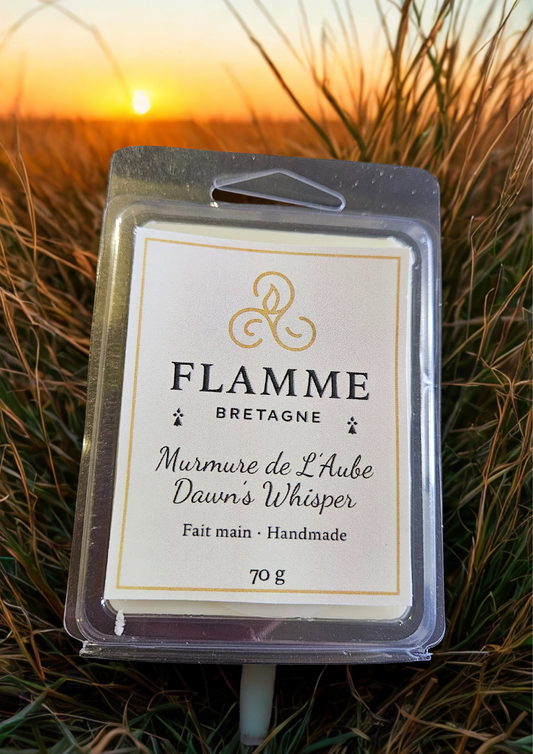 Dawn’s Whisper / Murmure de l’Aube – Clamshell Wax Melt — general candle; home fragrance, clean candle, minimal décor, bougie artisanale