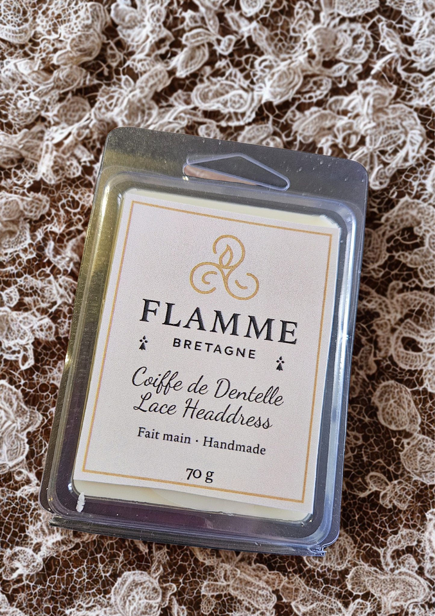 Lace Headdress / Coiffe en Dentelle – Clamshell Wax Melt — general candle; home fragrance, clean candle, minimal décor, bougie artisanale