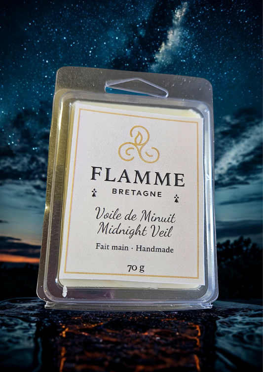 Midnight Veil / Voile de Minuit – Clamshell Wax Melt — whimsical candle; whimsical candle, midnight, fairy, poetic scent, bougie féerique, nuit