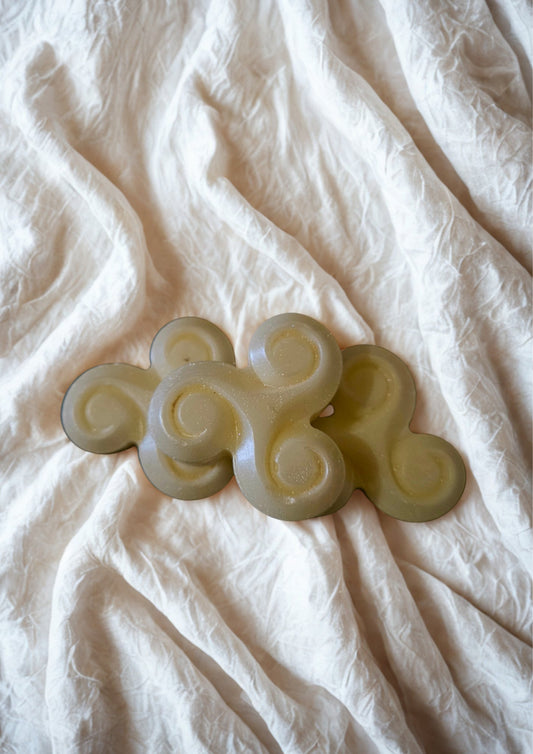 Spiced apple triskel wax melts