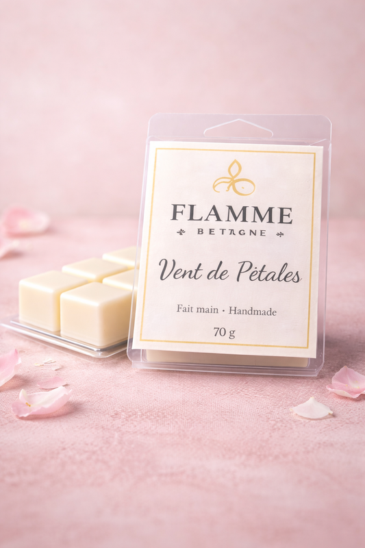 Vent de Pétales - Fruity Wax Melt Clamshell 70g Flamme Candle Co