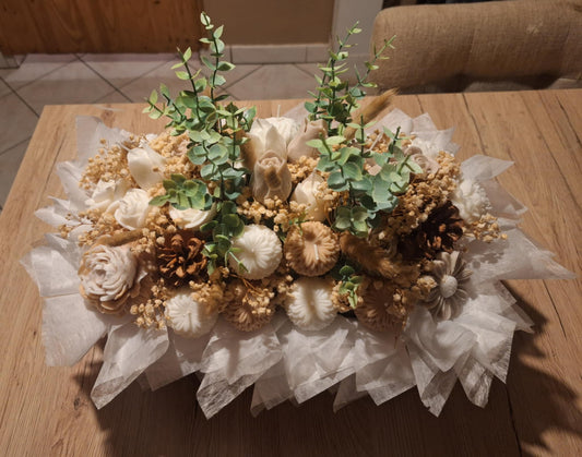 Floral Bouquet Candle – Hand Poured Premium Wax Candle with Garden Rose Scent Flamme candle co