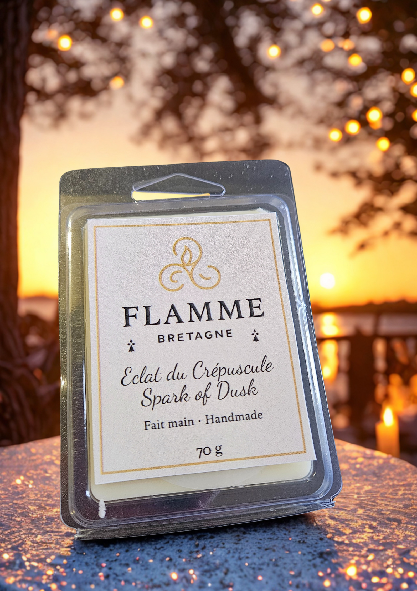 Spark of Dusk / Éclat du Crépuscule – Clamshell Wax Melt — general candle; home fragrance, clean candle, minimal décor, bougie artisanale